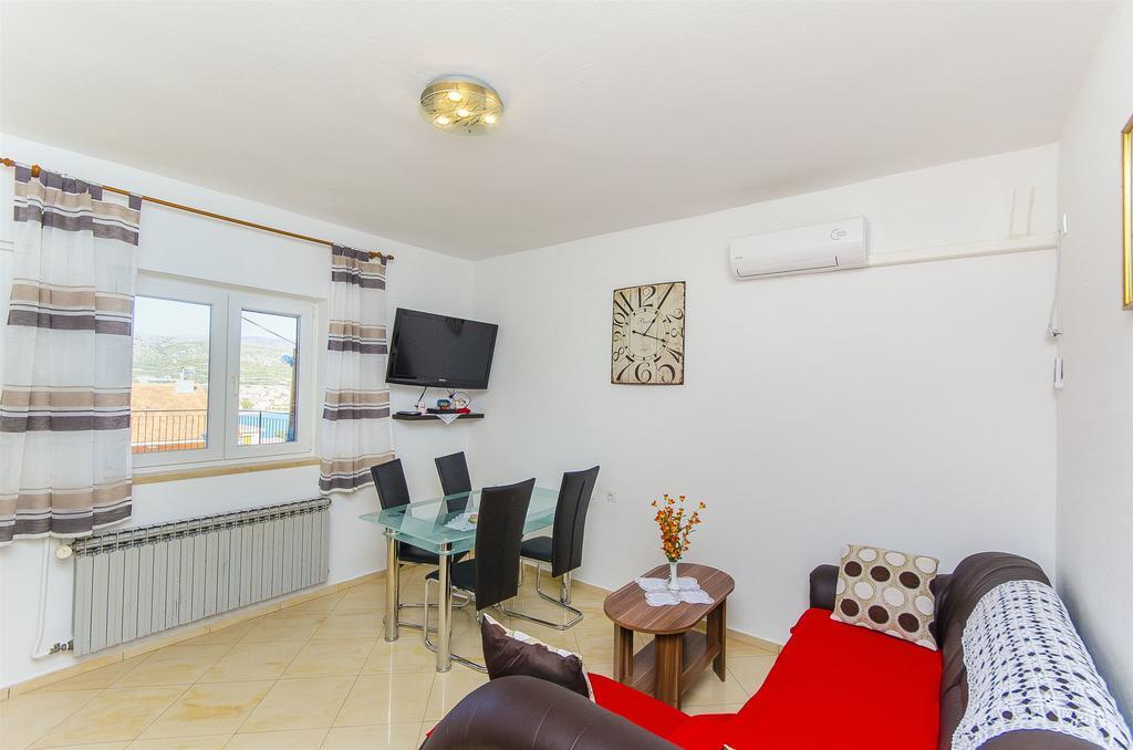 Apartment Marijana Trogir Exterior foto