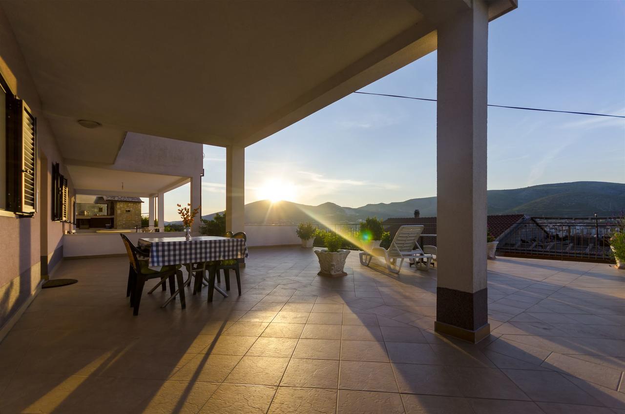 Apartment Marijana Trogir Exterior foto